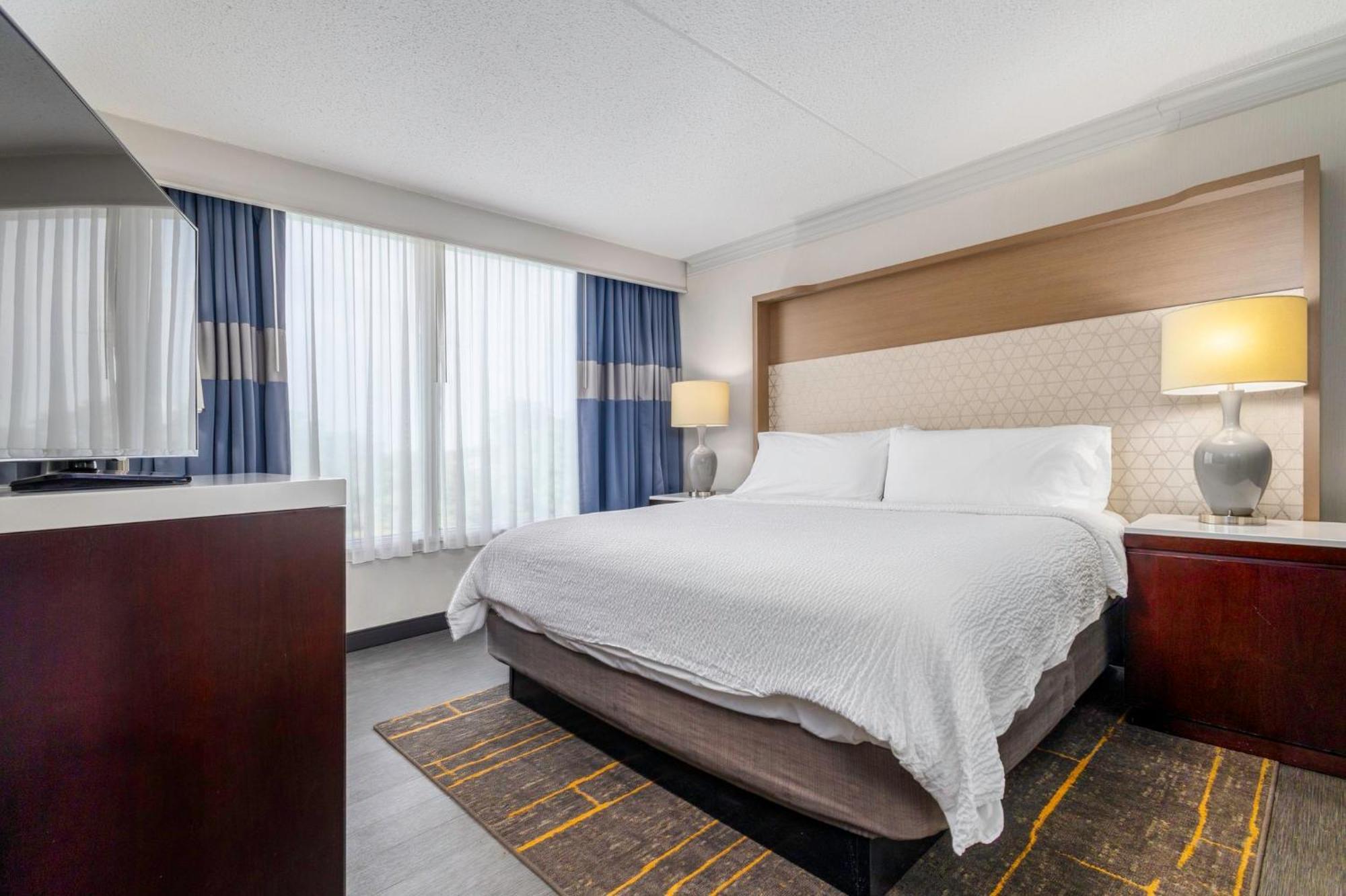 Holiday Inn Weirton-Steubenville Area Εξωτερικό φωτογραφία